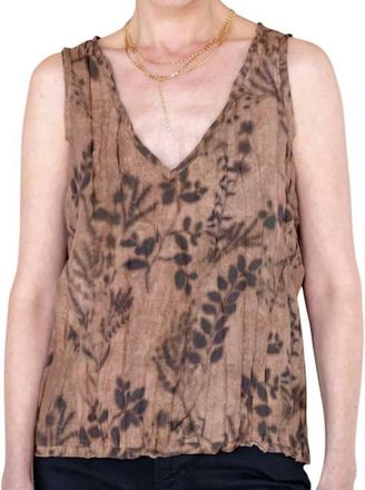 Go Silk Crinkle Tank In Chai Society