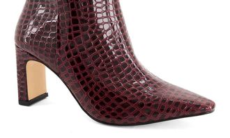 Andrea Womens Faux Crocodile Embossed Ankle Boot In Burgundy