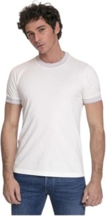 Brunello Cucinelli Wit T-shirt met ronde hals en kleurrijke gestreepte halslijn en mouwboorden - Heren - T-shirts - Wit - S - Katoen - Tops
