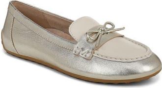Vionic Taryn Driving Loafer in Gold at Nordstrom, Size 6.5
