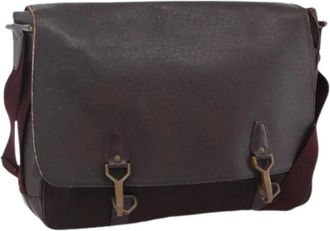 Louis Vuitton Pre-owned Cross Body Bags, female, Brown, Size: ONE SIZE Pre-owned Taiga Leather Shoulder Bag