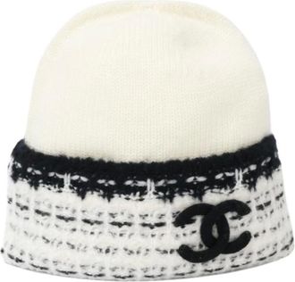 Chanel Pre-owned Accessories, female, White, Size: ONE SIZE Pre-owned Vintage Knit Hat