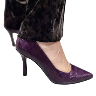 Pedro Ant&oacute;n Womens Heeled Pumps In Purple