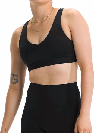 The North Face Dune Sky Valley Shine Sports Bra In Tnf Black