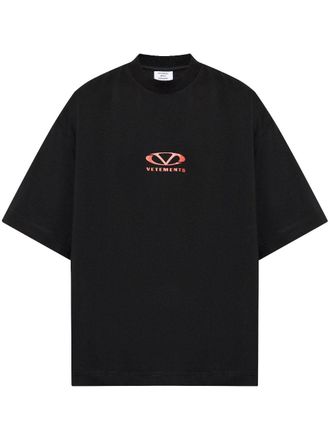 Black VETEMENTS Printed T-Shirts: Shop up to −73% | Stylight