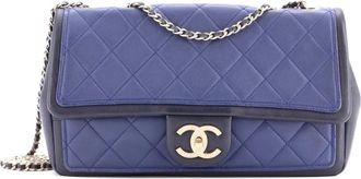 Chanel Bicolor Two Tone CC Chain Flap Bag Quilted Lambskin Small shoulder bag - Blauw