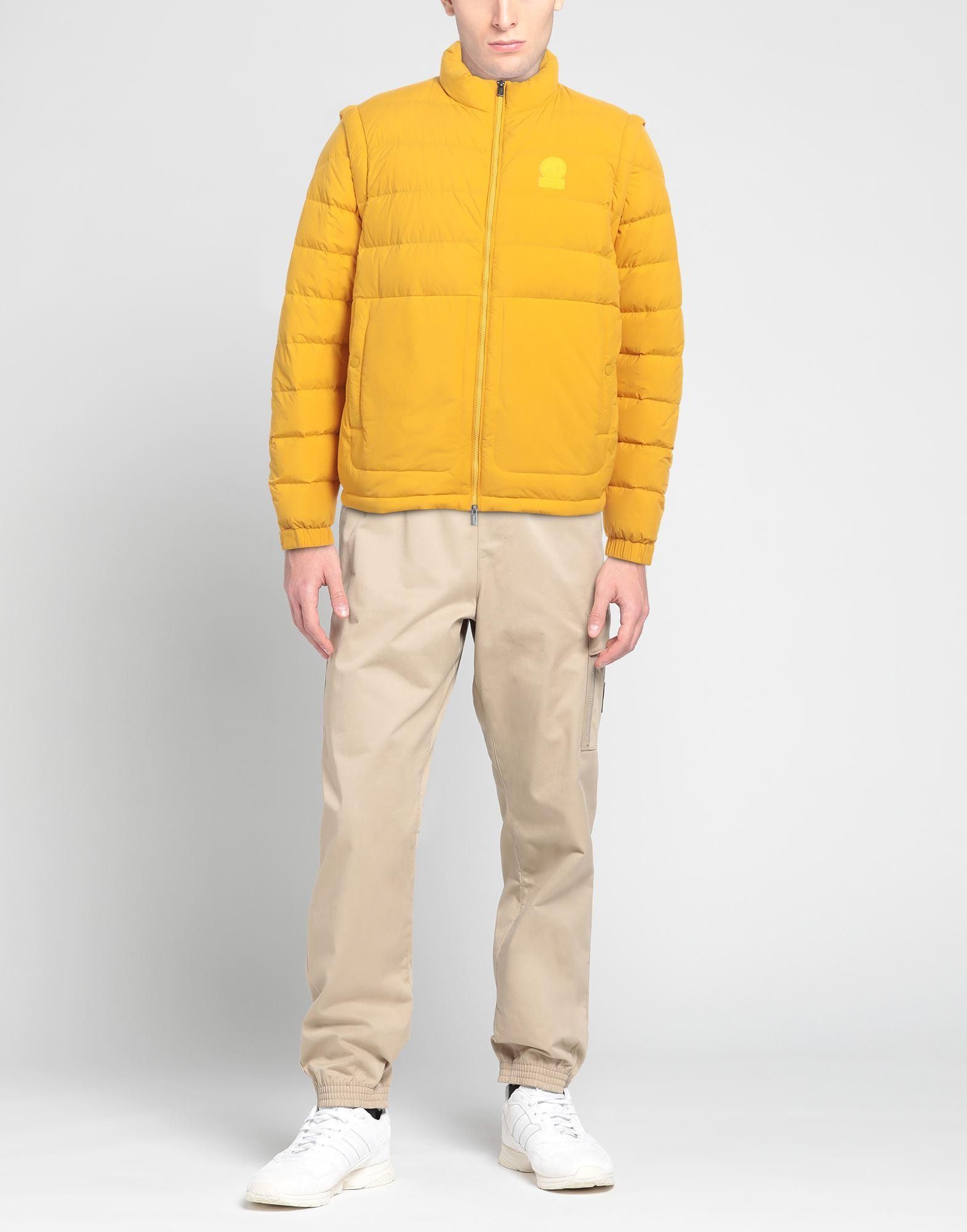 Moschino Daunenjacke Gelb ab € auf Stylight