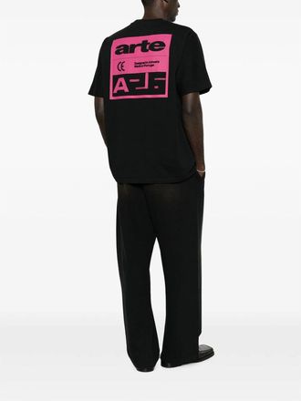 Arte Graphic Print T-Shirt - Black