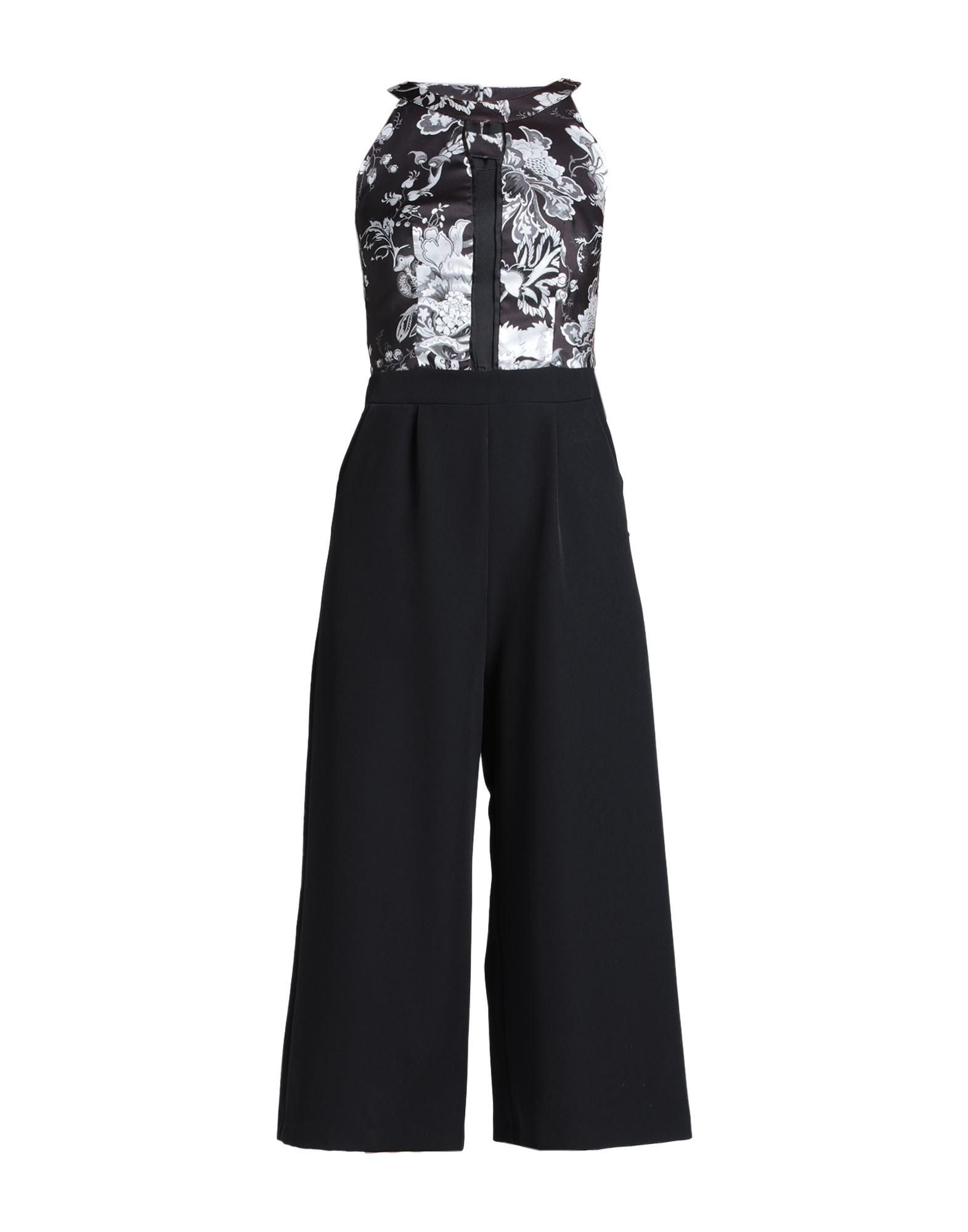 Yoox Shop Tute intere Saldi 2024 online su Stylight
