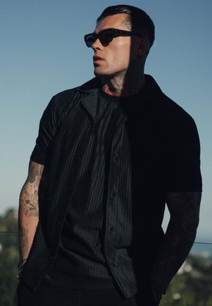 Siksilk Camisa de Hombre Negra Plisada XXL