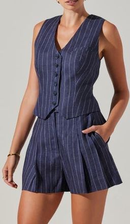 ASTR the Label Kaiko Pinstripe Linen Vest in Indigo Denim Stripe at Nordstrom Rack, Size X-Small