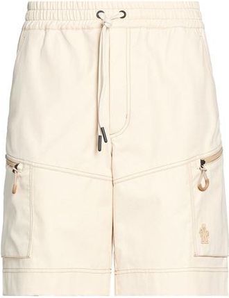 Moncler BOTTOMWEAR - Shorts e bermuda su YOOX.COM