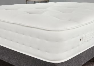 Sloomy Backcare 2000 Pocket Sprung Mattress in White | Size: Small Single