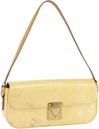 Louis Vuitton Pre-owned Shoulder Bags, female, Yellow, Size: ONE SIZE Pre-owned Vintage Shoulder Bag