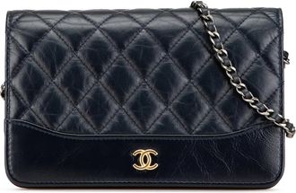 Chanel Hobo Bags - 2019 Quilted Aged Calfskin Gabrielle Wallet On Cha - Gr. unisize - in Schwarz - für Damen