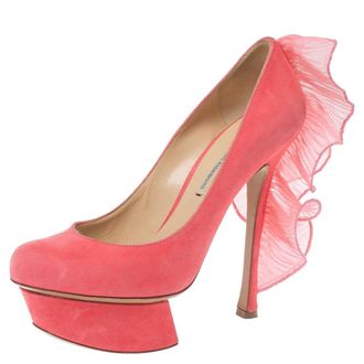Nicholas Kirkwood Pink Suede Ruffle Trimmed Platform Pumps