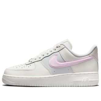 Nike (WMNS) Nike Air Force 1 07 Chenille Swoosh DQ0826-100