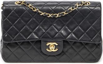 Chanel Pre-owned Womens Classic Double Flap 26 Shoulder Bag - Black - One Size