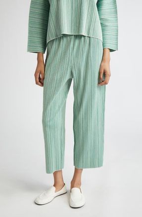 PLEATS PLEASE ISSEY MIYAKE トップスパステルグリーン Pleats Please Issey Miyake Mist April Mock Top in Green
