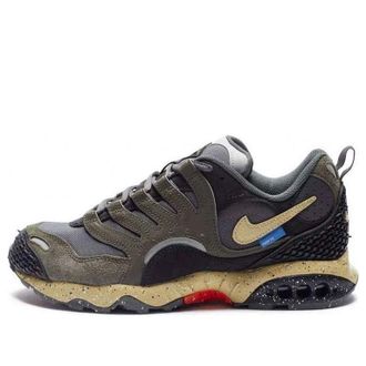 Nike x Undefeated Air Terra Humara Cargo Khaki FN7546-300