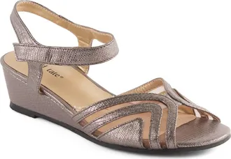 David Tate Abano Faux Leather Wedge Sandal in Pewter Print at Nordstrom, Size 7.5