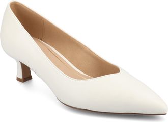 Journee Collection Women & apos;s Pammie Medium and Wide Width Pumps