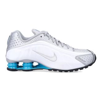 Nike Sneakers, male, White, Size: 11 1/2 US Resilient Shox R4 Sneakers