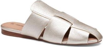 Johnston & Murphy Claire Leather Fisherman Mule Sandal in Platinum Metallic Sheepskin at Nordstrom, Size 6.5