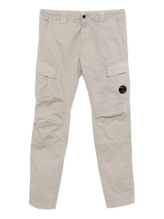 C.P. Company Lens-detail cargo pants - men - Elastane/Cotton - 46 - Grey