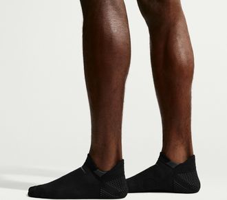 Nike Unisex Running Lightweight No-Show Socks (1 Pair) in Black | HV6931-010