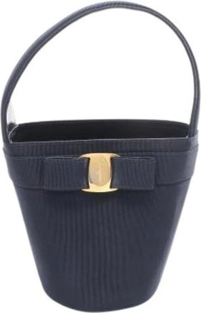 Ferragamo Pre-owned Bucket Bags, female, Black, Size: ONE SIZE Pre-owned Suede Shoulder Bag