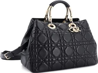 Dior Borsa tote Lady 95.22 grande in pelle goffrata con motivo Cannage - Nero