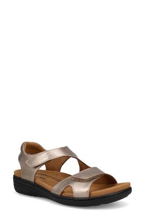 Taos Serene Ankle Strap Sandal in Champagne at Nordstrom, Size 11