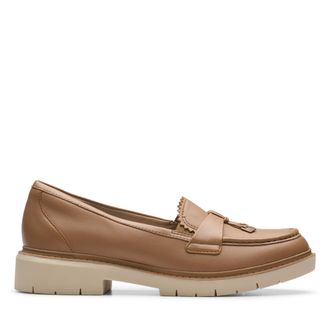 Clarks Womens Westlynn Bella Loafer, Tan, 9.5 Wide