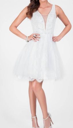 Terani Couture Lace Applique Cocktail Dress In Ivory
