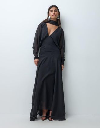 Asos vestito lungo con maniche a pipistrello, gonna asimmetrica ampia e sciarpa nero