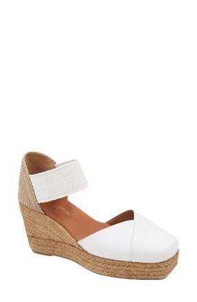 André Assous Pedra Espadrille Wedge in White at Nordstrom Rack, Size 10