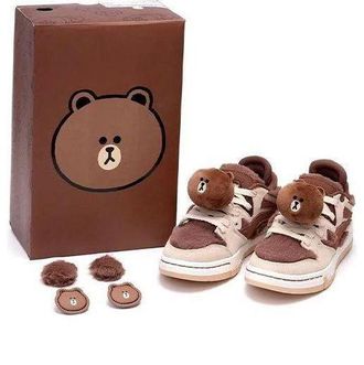 Li-Ning (WMNS) Li-Ning Wave Pro x Line Friends AECR052-1