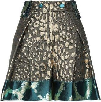 Dolce & Gabbana BOTTOMWEAR - Shorts & Bermuda Shorts sur YOOX.COM