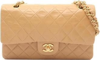 Chanel 1997-1999 Matelasse W flap chain shoulder bag - Neutrals