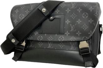Louis Vuitton Pre-owned Cross Body Bags, male, Black, Size: ONE SIZE Pre-owned Messenger PM Voyager Shoulder Bag