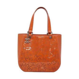 Chanel Pre-owned Tote Bags, female, Orange, Size: ONE SIZE Pre-owned Vintage Patent Leather Tote Bag with Perforated Logo