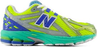 New Balance Kids 1906 Lace in Green/Blue Synthetic, size 3.5