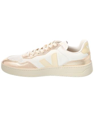 Veja V-90 O. T. Leather Sneaker