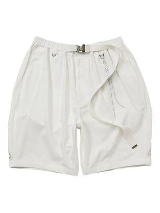 MASTERMIND WORLD skull-embellished belted cargo shorts - men - Cotton - S - White