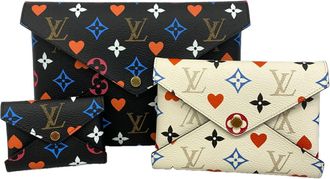 Louis Vuitton Black White Pouch (Pre-Owned)