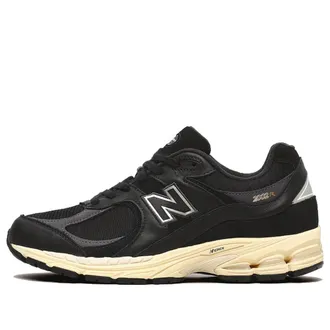 New Balance 2002R Black Vintage M2002RIB