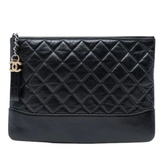 Chanel Pre-owned Clutches, female, Black, Size: ONE SIZE Pre-owned Quilted Calf Leather Clutch