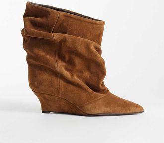 Asos stivali slouch con zeppa in vero camoscio Riven color ruggine-Marrone