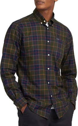 Barbour Wetheram Tailored Fit Button-Down Shirt in Classic Tartan at Nordstrom, Size Medium